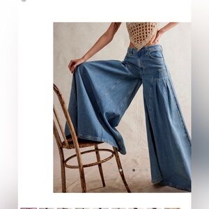 We the Free Pandora Wide-Leg
Blue Jeans size 26
